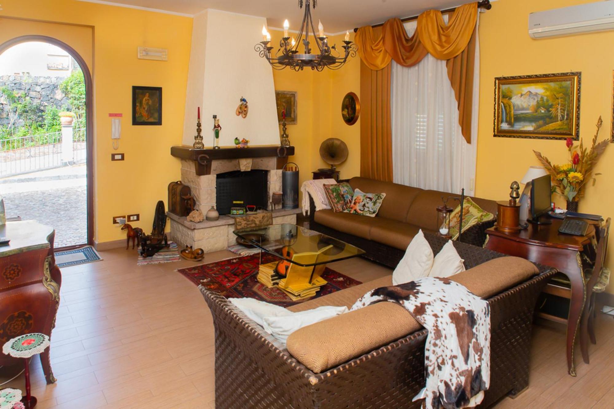 B&B Villa Liliya Fiumefreddo di Sicilia Eksteriør billede