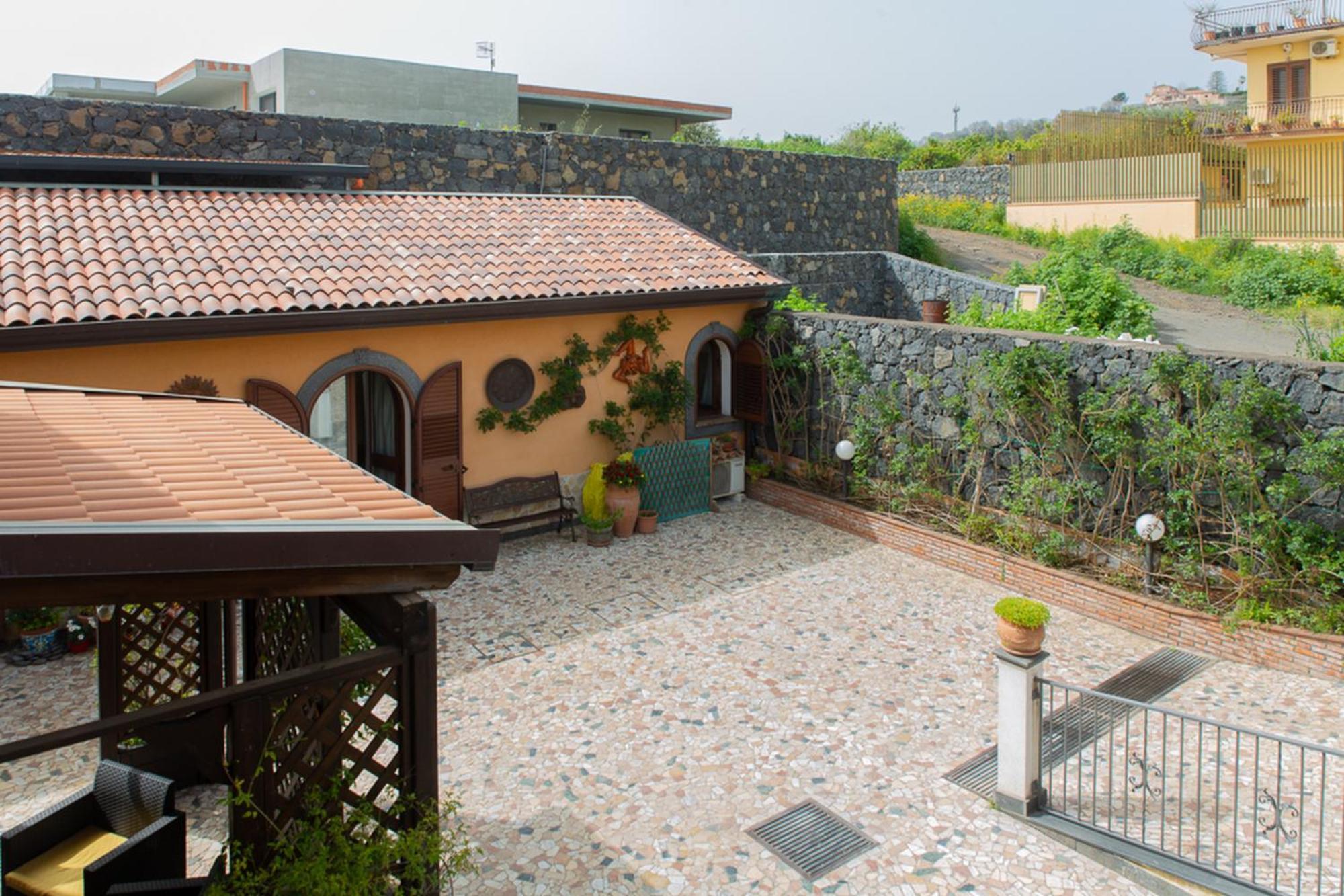B&B Villa Liliya Fiumefreddo di Sicilia Eksteriør billede