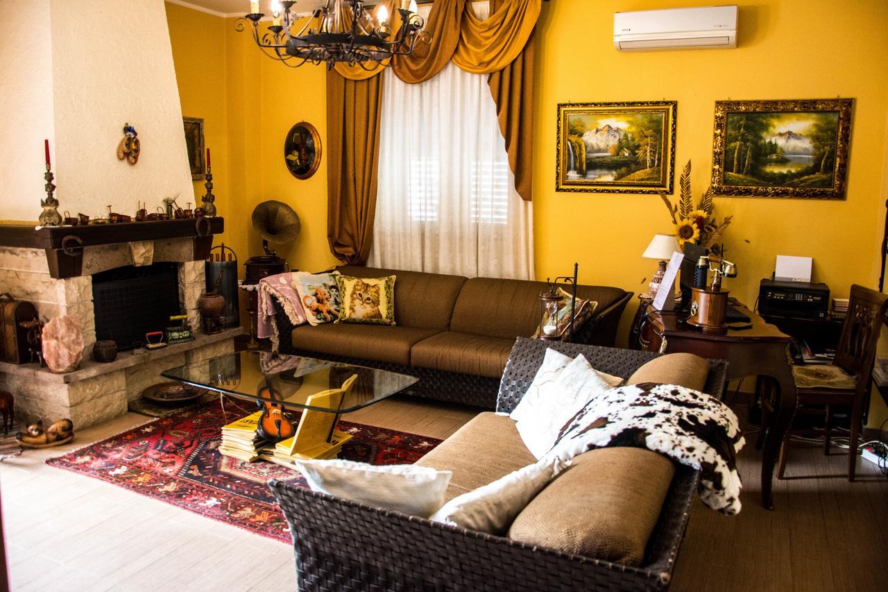 B&B Villa Liliya Fiumefreddo di Sicilia Eksteriør billede